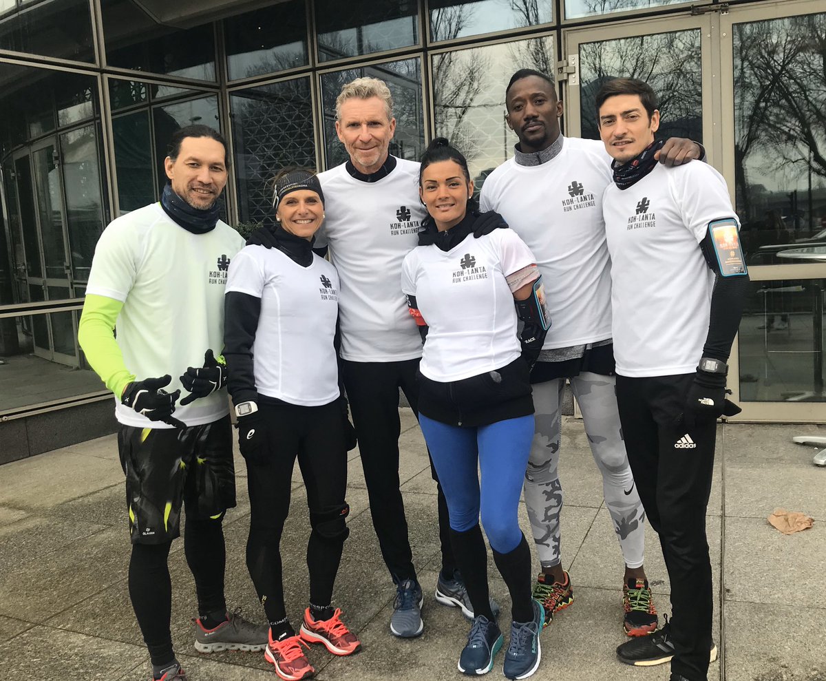 DenisBrogniart's tweet photo. Les amis, #KohLanta l’ile des héros revient très très bientôt. Pour patienter je vous propose le #KohLantaRunChallenge . Tracez votre parcours en forme de totem et partez courir près de chez vous. Je l’ai fait ce matin avec les 5 héros Teheiura, Jessica, Moussa, Sarah et Claude https://t.co/X44grjSsrF