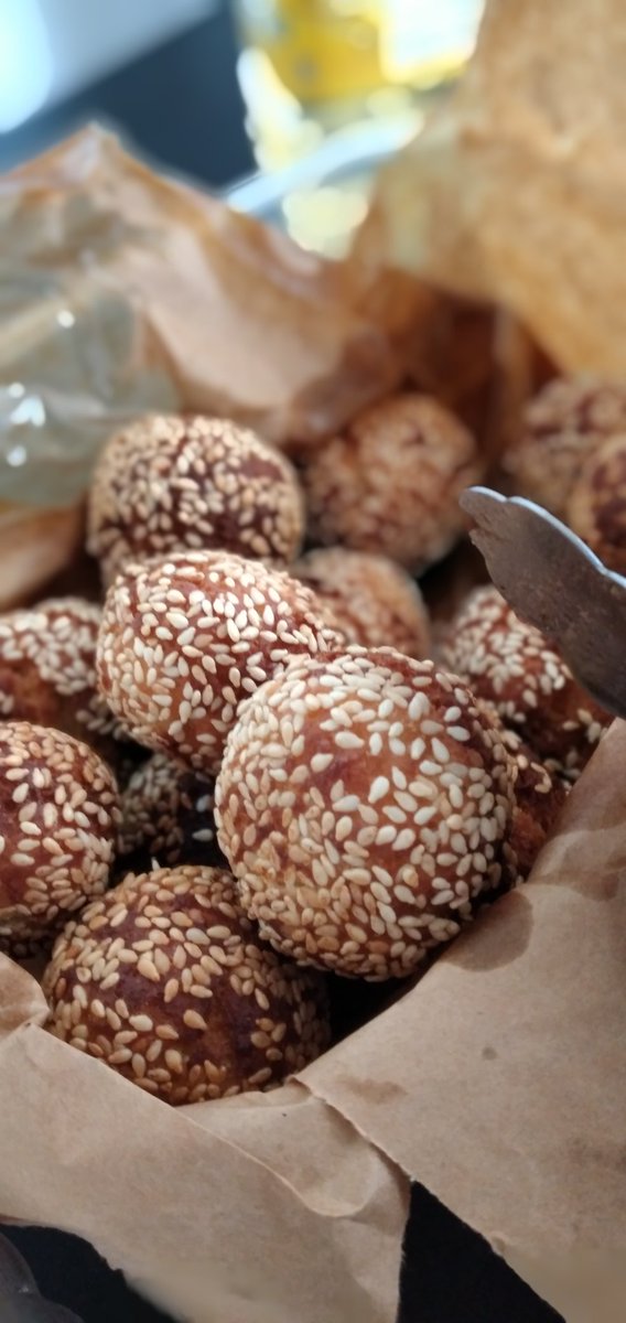 Nando S Lovers This Is Called Gateau Zinzli In Mauritius It Is Crispy From Outside And Soft And Chewy From The Inside Mauritius Foodblog Foodphotography T Co Vy0zmlonrz