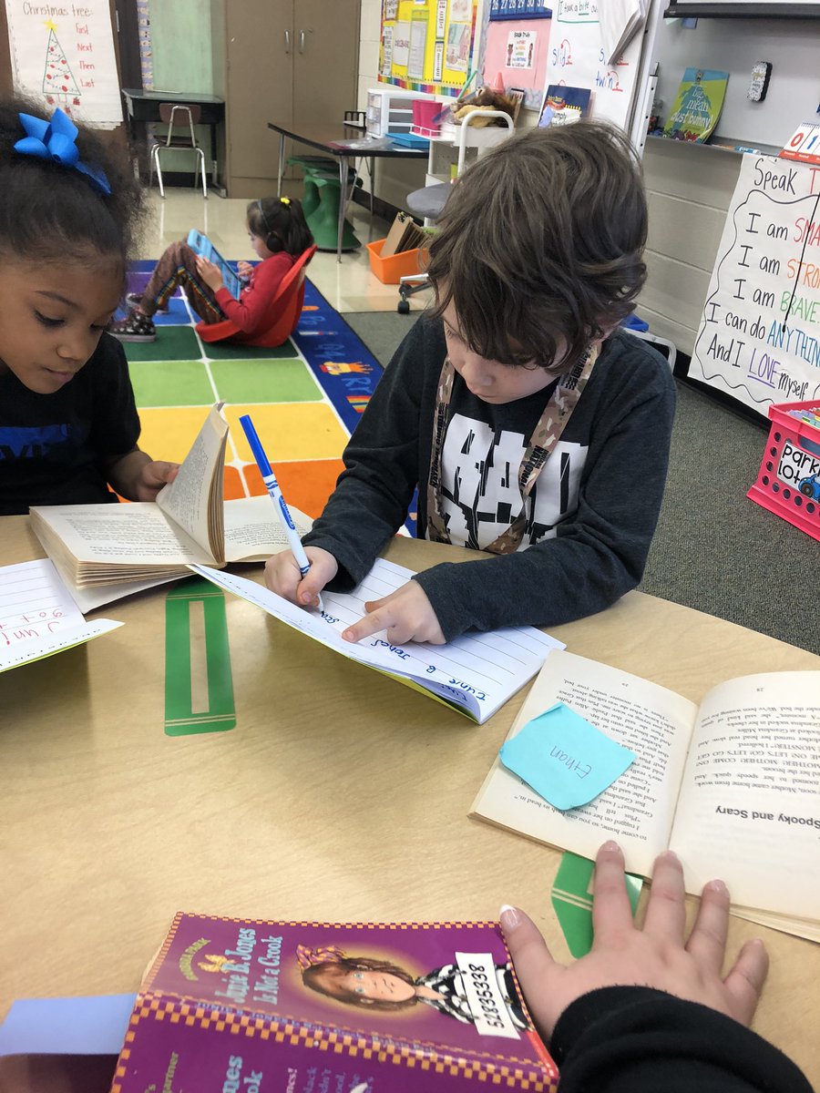 Miss_Reid1's tweet photo. FIRST graders responding to their FIRST chapters of independent reading in their FIRST chapter books! So proud of how hard they are working 💪🏼 #ACSmakingdadifference https://t.co/w9DmeFcq5k