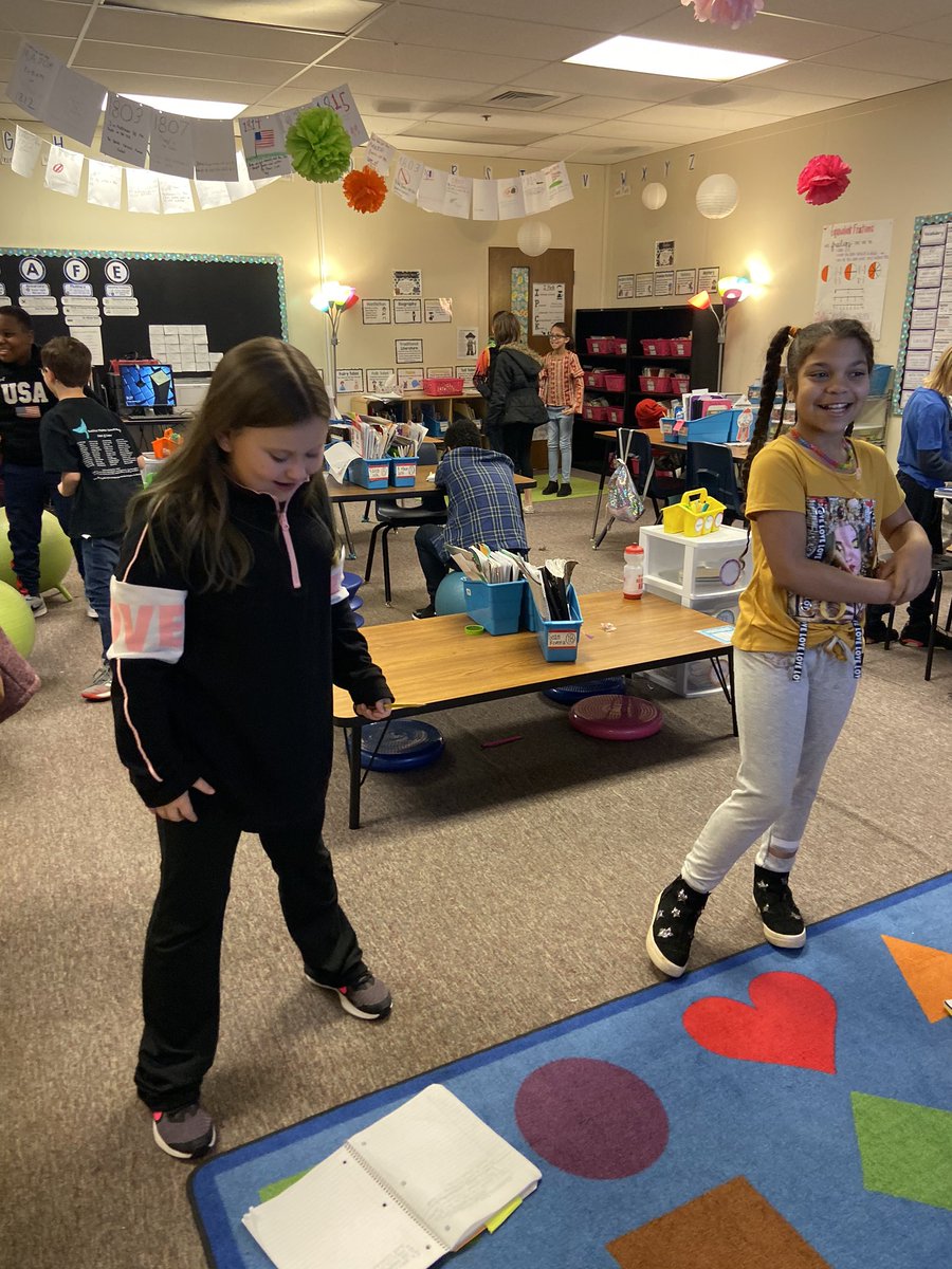 NancyRoberts4th's tweet photo. Students brought their ideas for writing a historical fiction story to life by acting out their scenes on Friday. They really got into character. @bakerelembears @LucyCalkins https://t.co/dpsEyAUDqX