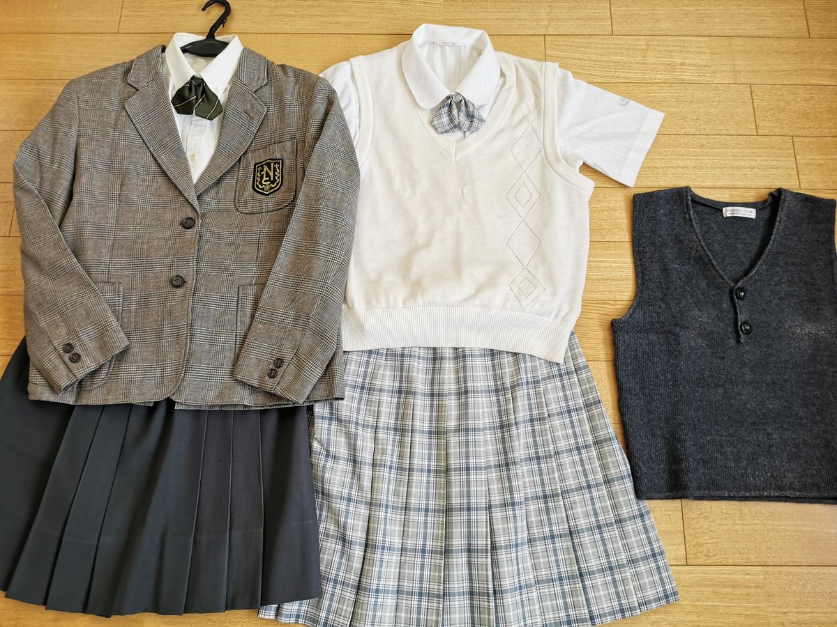 日本大学第二高校（東京都）の制服セットを買い取らせて頂きました 