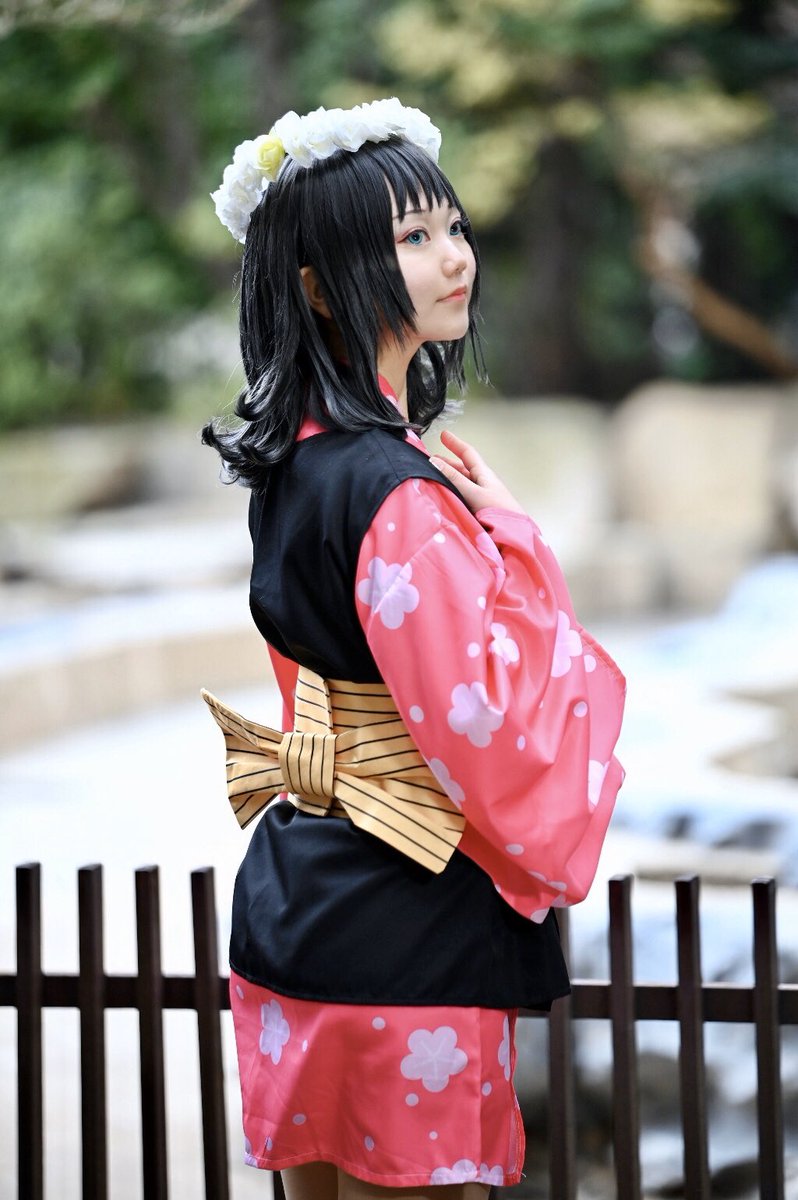 ria_rin_cosplay's tweet photo. 1/25 a! 【 鬼滅の刃 真菰 】
アコスタお疲れさまでした☺
たくさんの方々に構っていただけて嬉しかったですありがとうございました✨

 #アコスタ #a #鬼滅の刃 
photo
【@datsnd0808】
【@Yoo_Hoo_ENRi 】 https://t.co/YAFlaYT2bK