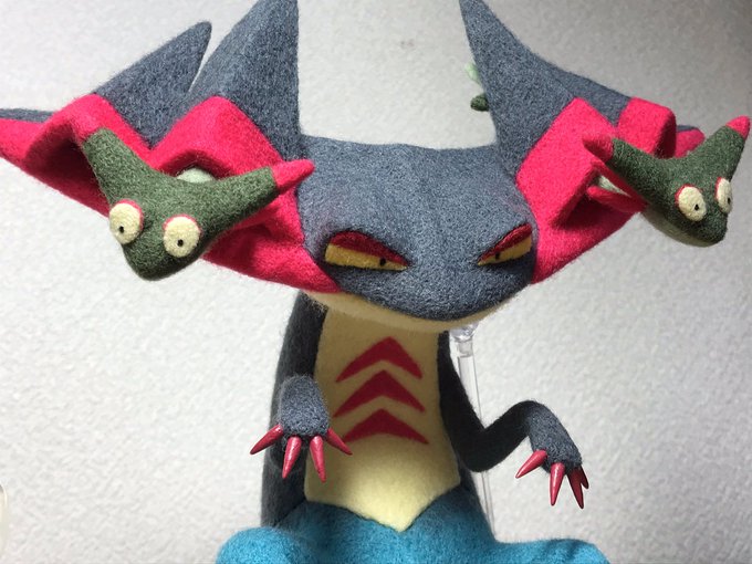 Fan Art: Dragapult Figurine Made With Wool - NintendoSoup