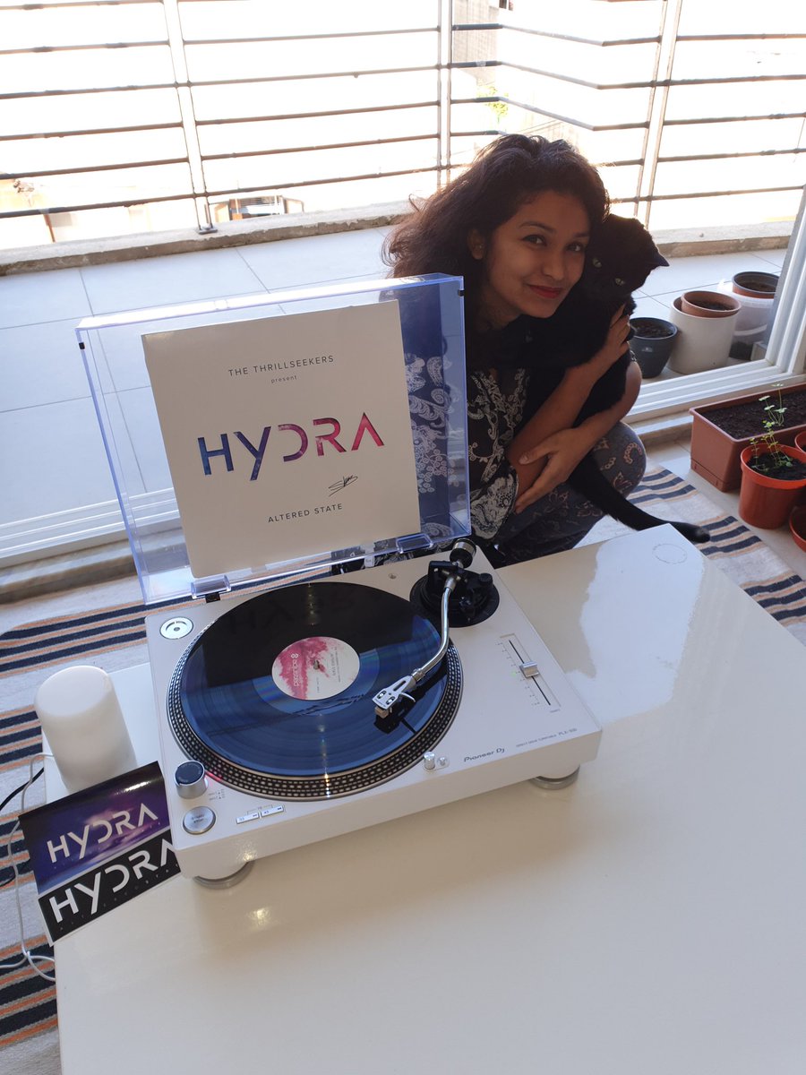 SteveHelstrip's tweet photo. Congrats to Yawvaar for winning a signed copy of #HydraAlteredState double vinyl on @ILikeItPure Radio cc @richsolarstone Enjoy, and thanks for the pic. :) https://t.co/ZDnW4jkFEf