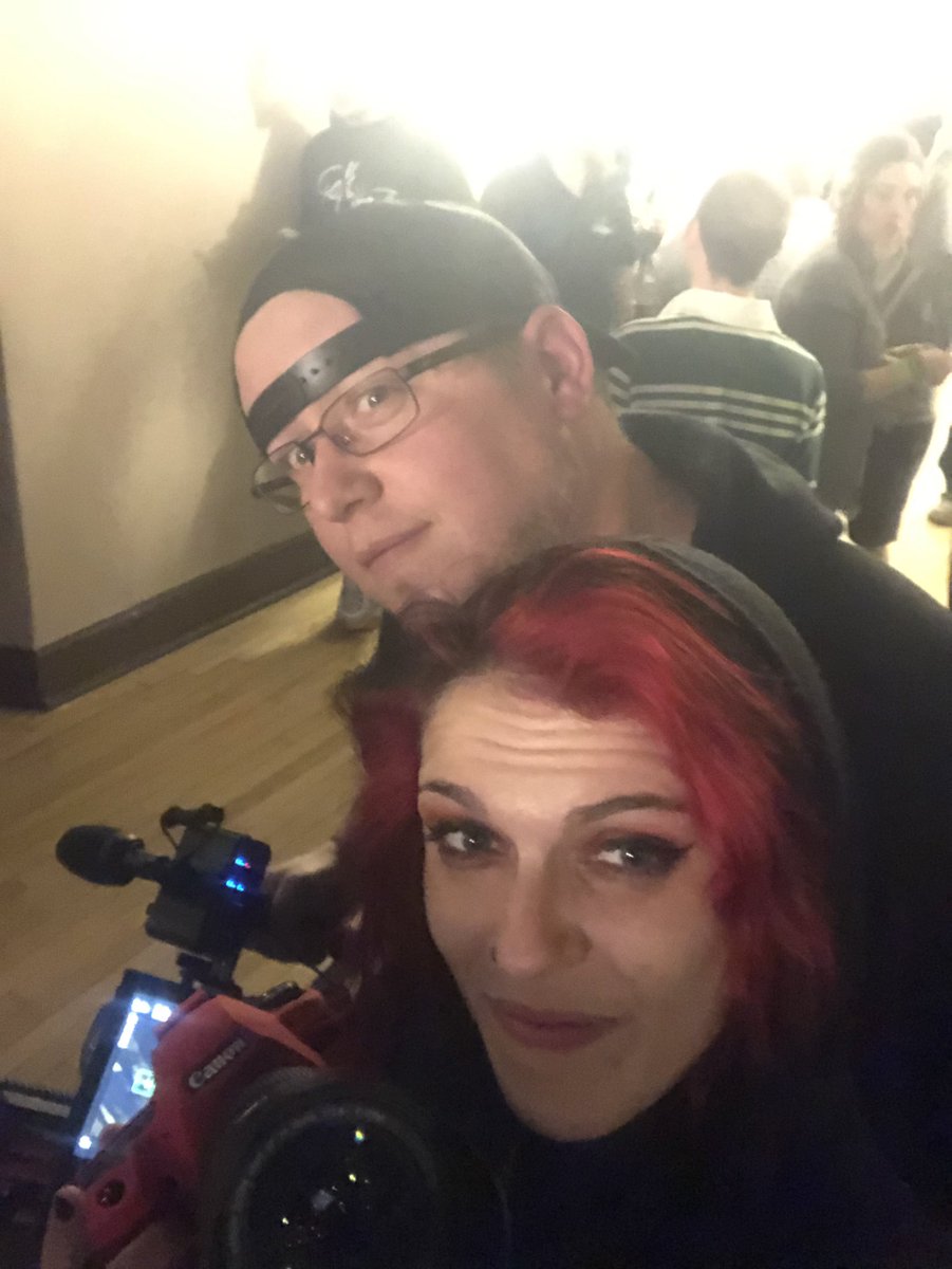 Diggz721's tweet photo. What a kick ass time last night. Thank you @CageTitans for having me be a part of the night. @Shameless_don kicked to serious ass with his #moneyrighthand. And I got hag with some friends as well @aGracePhoto3
#shamlessnation #friends #diggz #agracephotography #demoncrew https://t.co/EB9KnhdnyV