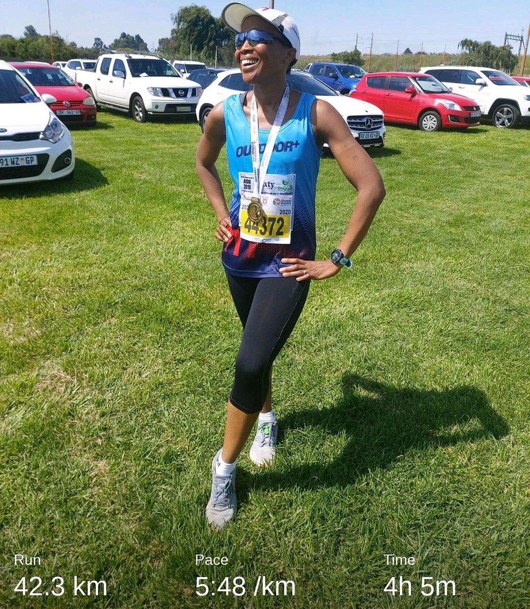 motlagaemushi's tweet photo. Johnson Crane marathon 42km 2020. It's a PB. My Fastest marathon ever. Talk about beating yesterday.
#AdventureMomZA
#RealFitMom
#FetchYourBody2020
@GarminSA https://t.co/sdorE1xUYg