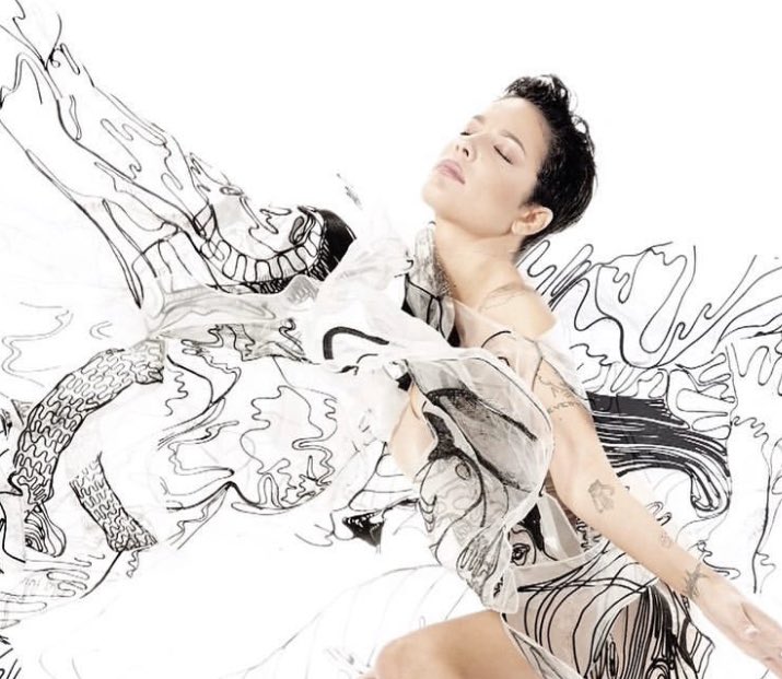 cynthiaruth95's tweet photo. art wearing art https://t.co/WCI5TpkaZt