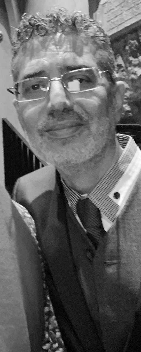 essm_tweets's tweet photo. ESSM thanks @CobiReisman for all his time, efforts, projects and many achievments as #President of The European Society for Sexual Medecine
#ThankYou
#sexualMedicine #sexualHealth #education #friendship
#ESSM2020 https://t.co/lpAfAgzKkE