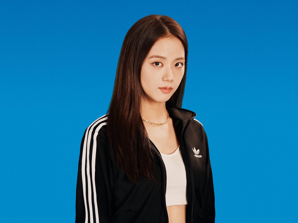 BBU_BLACKPINK's tweet photo. BLACKPINK x ADIDAS “CHANGE IS A TEAM SPORT” 

I vote #KillThisLove by @ygofficialblink for #BestMusicVideo at #iHeartAwards https://t.co/yvb33TcG3X