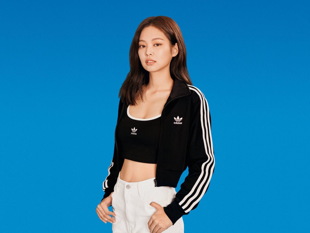 BBU_BLACKPINK's tweet photo. BLACKPINK x ADIDAS “CHANGE IS A TEAM SPORT” 

I vote #KillThisLove by @ygofficialblink for #BestMusicVideo at #iHeartAwards https://t.co/yvb33TcG3X