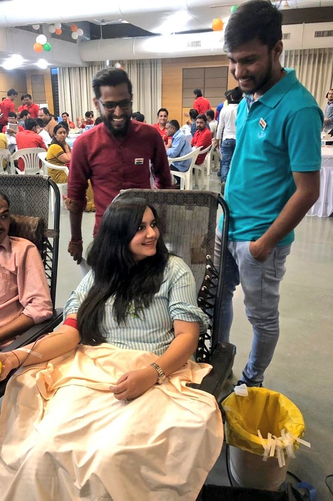 Palak1703's tweet image. Donated Happiness😇
#RepublicDay2020
#officefunction