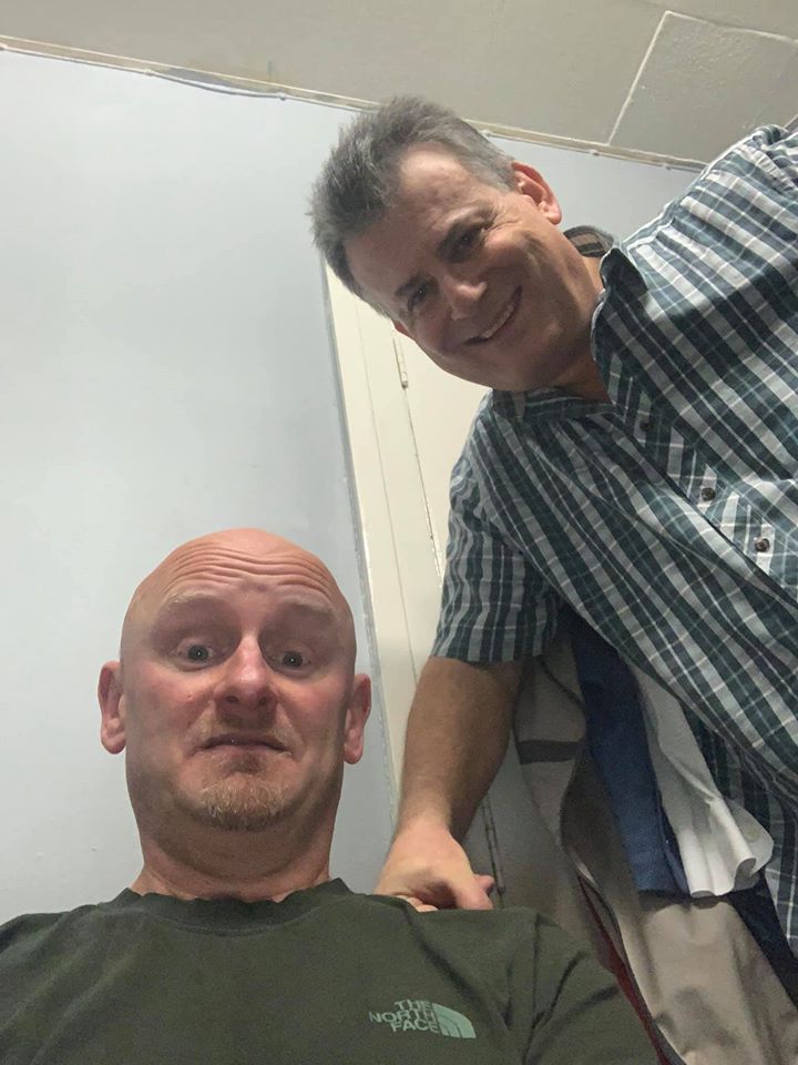 ontrackduo's tweet photo. It was our first time at Mansfield Woodhouse Ex-Servicemen's last night... what a brilliant club! We arrived early to find the club already half full and by the time things got underway it was packed. And what an enthusiastic crowd - it just makes our job a pleasure #OnTrack #duo https://t.co/vzd6p4WWf5