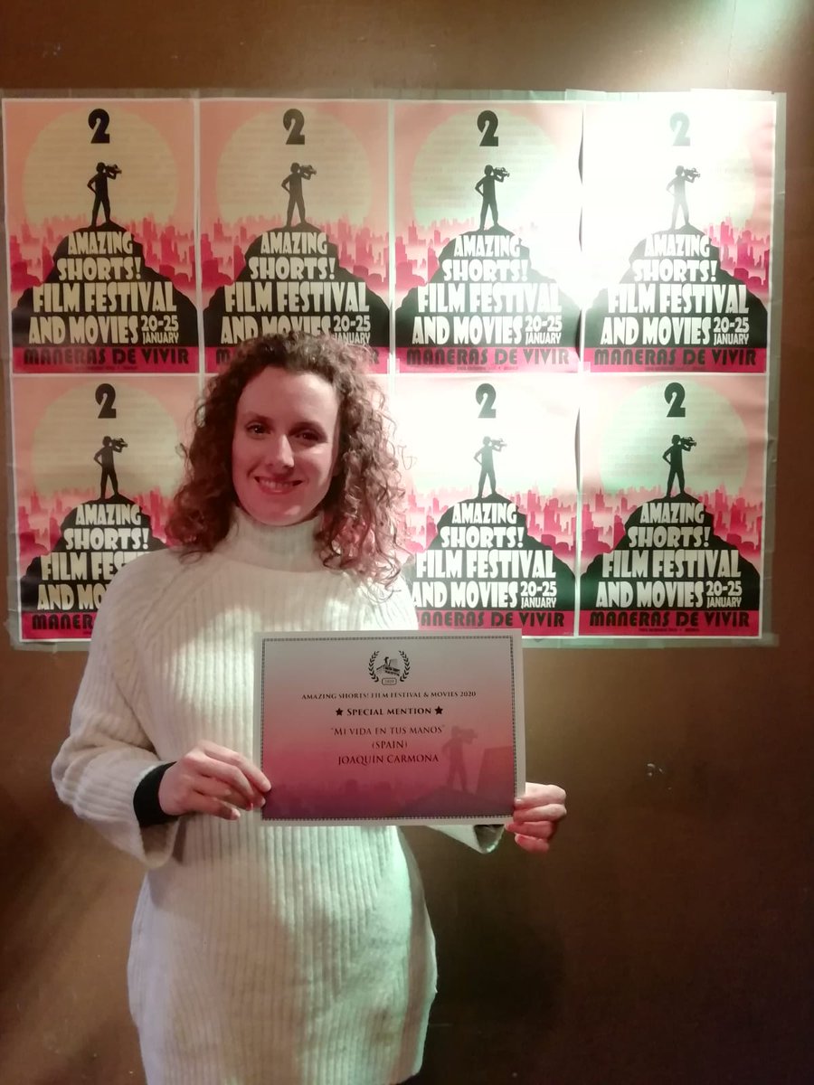 biopicfilmsprod's tweet photo. 🏆PREMIO🏆

Mientras ayer se celebraba la gala de los @PremiosGoya, nosotros recogíamos una mención especial para nuestro cortometraje 'Mi vida en tus manos' en el Festival @AmazingShorts ‼️
 
Muchas gracias 😍 a la organización por este reconocimiento ✨ https://t.co/lGgLORS1oQ