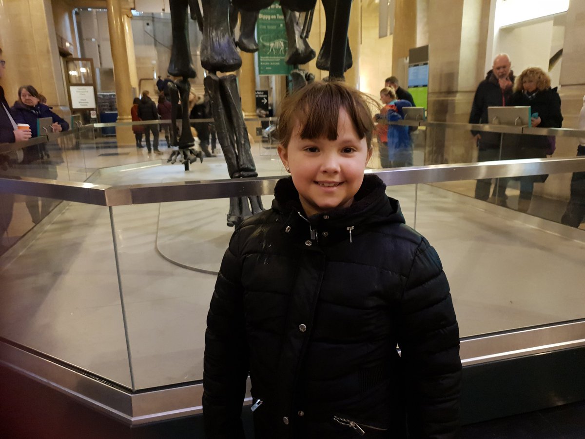 siangolden's tweet photo. @Ysgol_y_Castell gweld Dippy am y tro olaf yn @AmgueddfaCymru
Seeing Dippy for the last time in Cardiff @DippyOnTour #dippyontour #castell3 #sicastell https://t.co/Ug5twvTq86