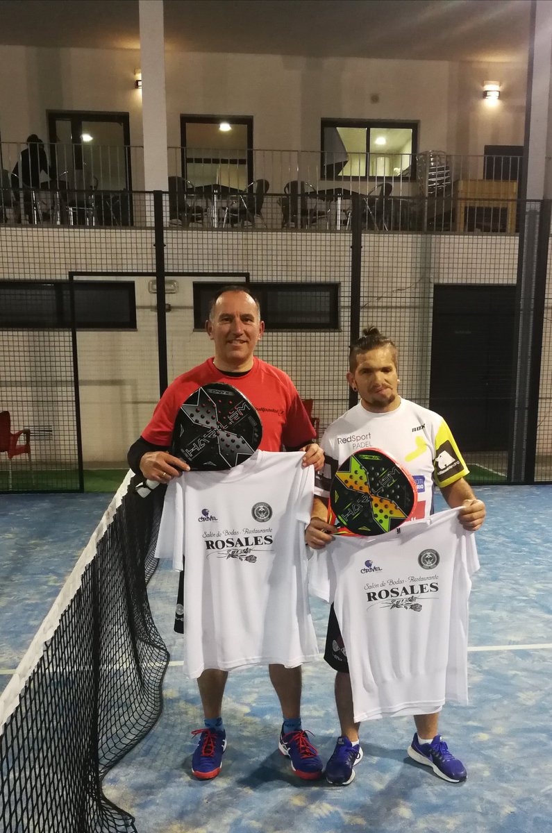 Gran rey de pista organizado por el #clubpadelabad en las instalaciones de <a href="/PadelCrivel/">Crivel Ocio Zone Padel</a> buenísimos partidos, y enhorabuena a los campeones <a href="/CHIC0/">Francisco j Aguilar</a> <a href="/lorenmesa7/">Lorenzo Mesa Sanchez</a>
#padel #clubpadelabad #socios #pedroAbad <a href="/HarlemPadel/">Harlem Padel</a>