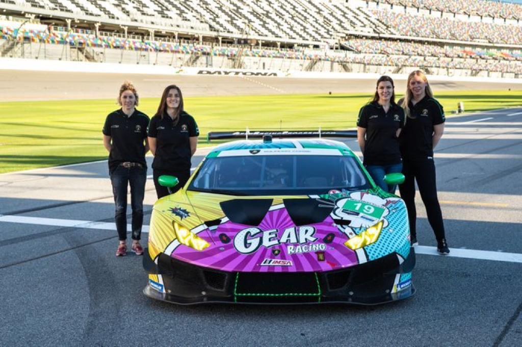 natha_prieto's tweet photo. #Daytona24xFox una pena para el equipo de #Tatacalde desde aquí nuestra energía.
#SoyAutoStokTeam #MujeresTotal
@ricardosoler12 @BluAutosyMotos @AutostokTeam https://t.co/0C2JNdqxA9