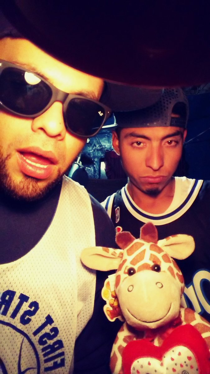 MorgganGonzalez's tweet photo. #Neegas https://t.co/zTbZ6mYgVH