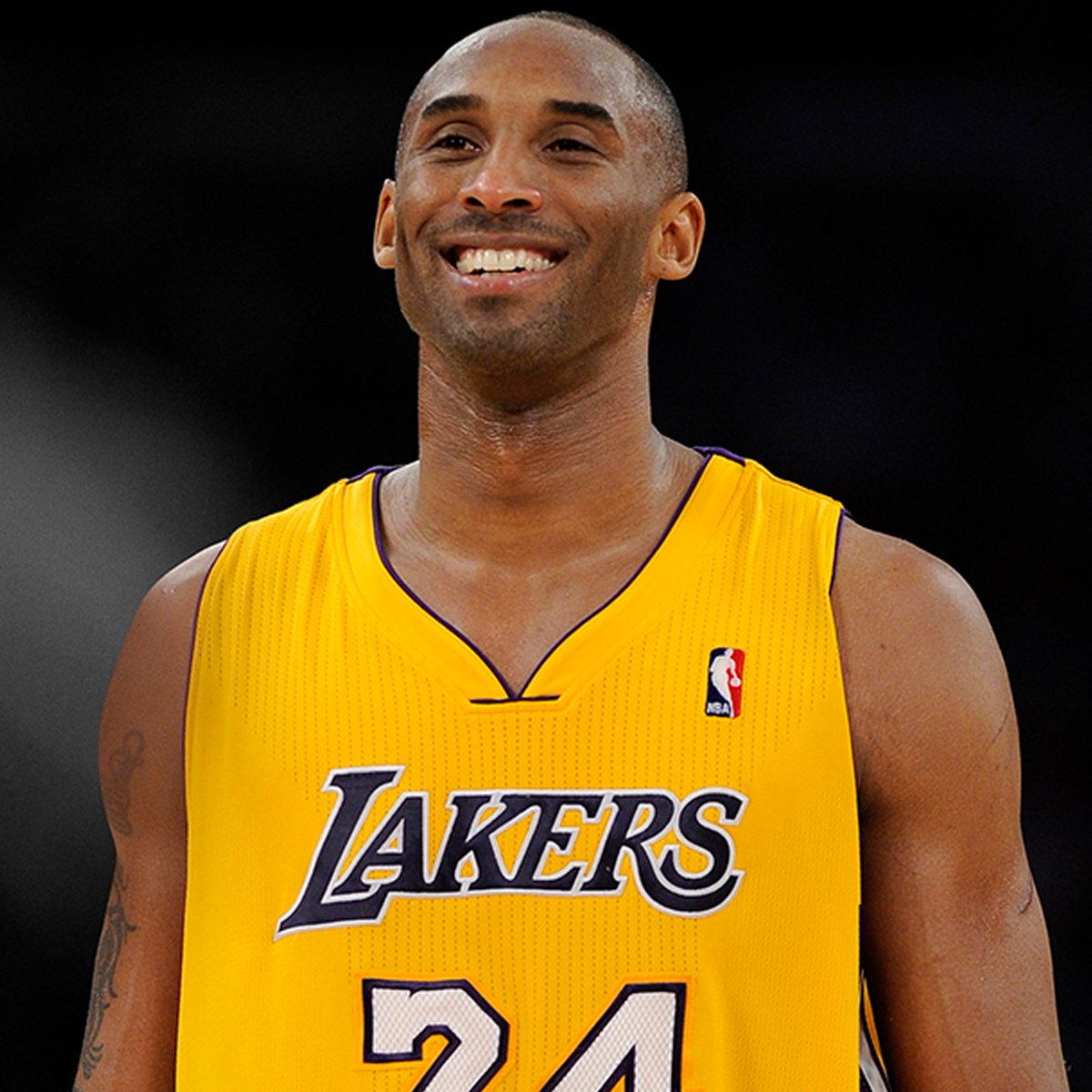 WVTM13's tweet image. RIP Kobe 💜

bit.ly/KobeRIP