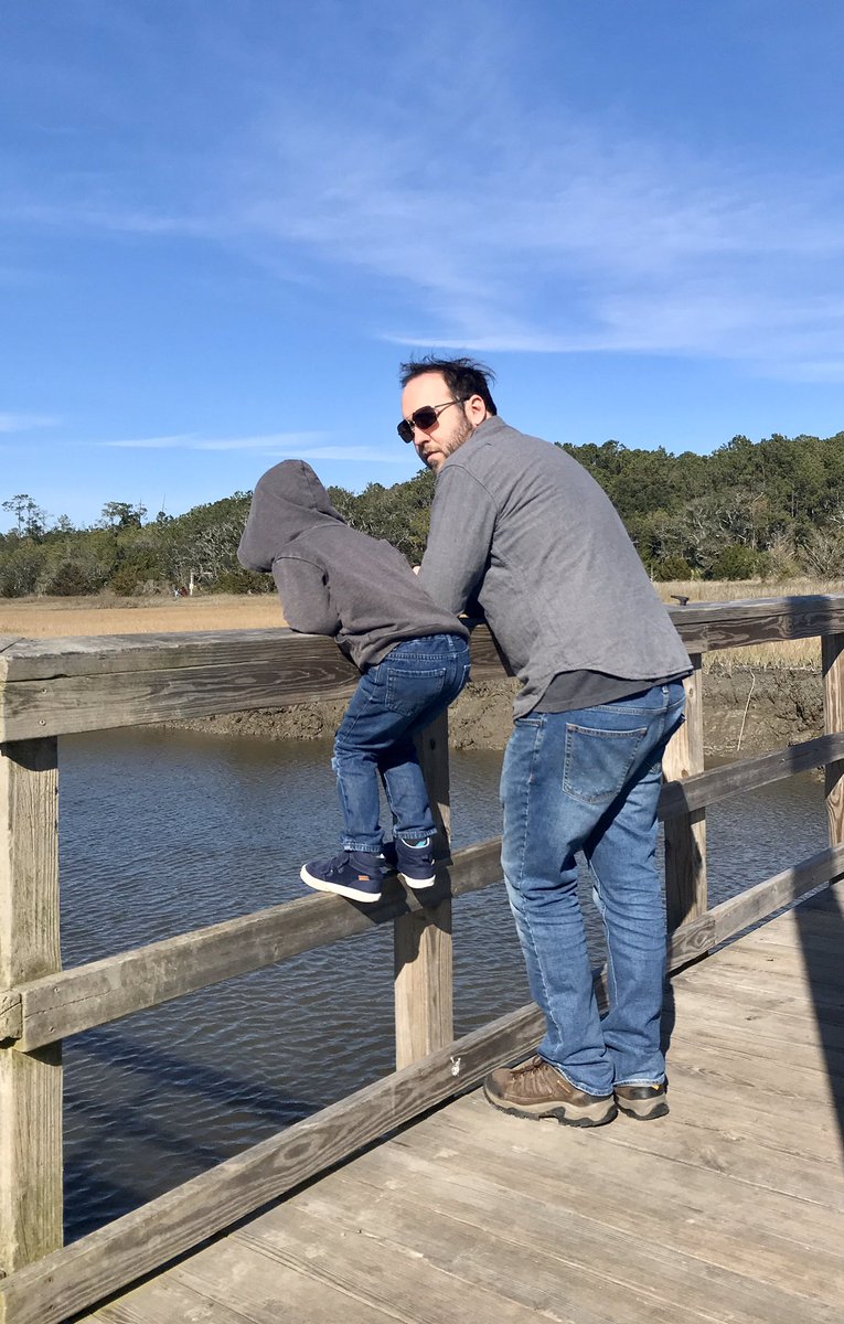 kandislmiller's tweet photo. The day was a beautiful, so going to James Island County Park was in order.
#johnnythemiller #anotherperfectday #lovelocalparks @ChasCountyParks https://t.co/7oSyt5VzVS