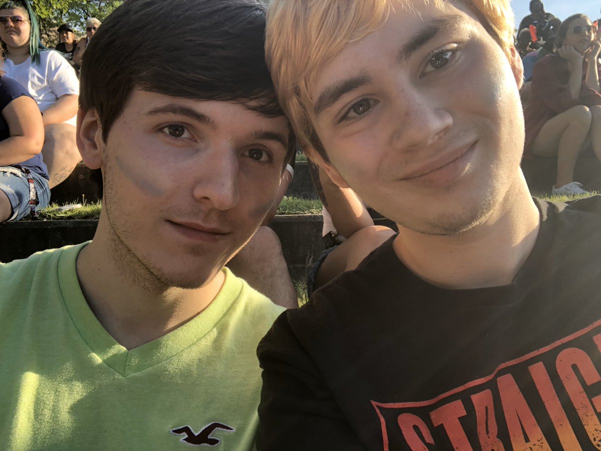 JasonPandaPen's tweet photo. Hey guys! Sorry I've been gone so long. 😅 I recently started my first full time job and have struggled with being able to balance everything. 😂😂 Anyways you should be seeing me more often. 😍🤷🏻‍♂️ https://t.co/GakdPh4Iqc