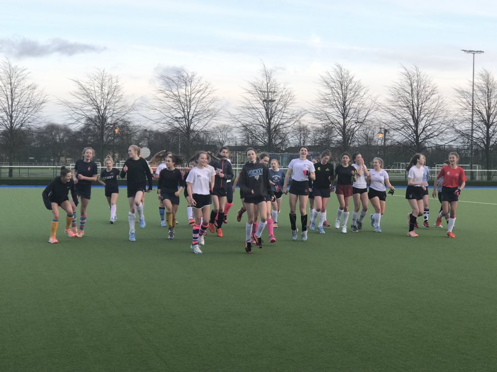 jjack_066126's tweet photo. I absolutely loved working with this group of enthusiastic young players today, who smashed our session on attacking principles on and off the pitch and set out their ‘codes of conduct’.  #scotlandU15girls #starsofthefuture @ScottishHockey @cjack_1 @Twiddle81 https://t.co/8ZjXaaBHEP