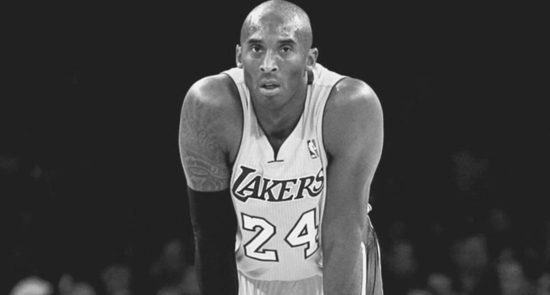 escandal13's tweet photo. El mejor jugador que mis ojos han visto jugar.
El segundo mejor de la historia.
D.E.P. Kobe. #Always24 😢😢😢 https://t.co/xSABQKYC7H