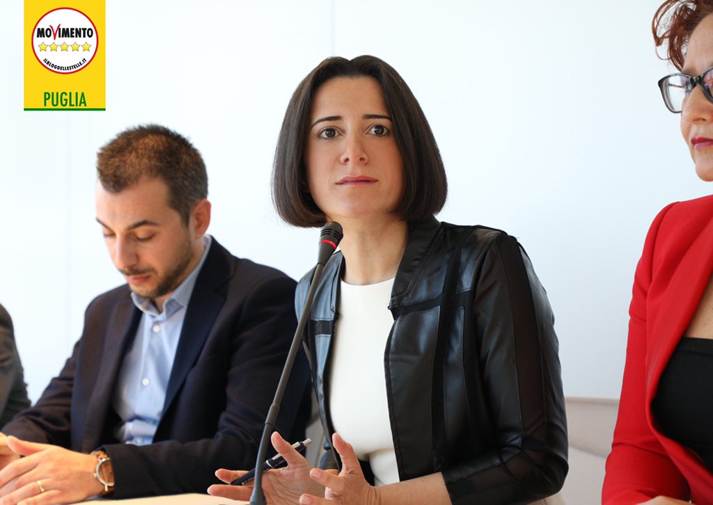 Emiliano, intervistato da Repubblica, parla di #Legalità, ma dimentica le sentenze che dicono che lui, nel 2015, ha ricevuto i voti dalla mafia, per tramite di un candidato delle sue liste.
#M5S #Puglia #Antimafia #LaricchiaPresidente
LEGGI QUI: bit.ly/2RrfM92