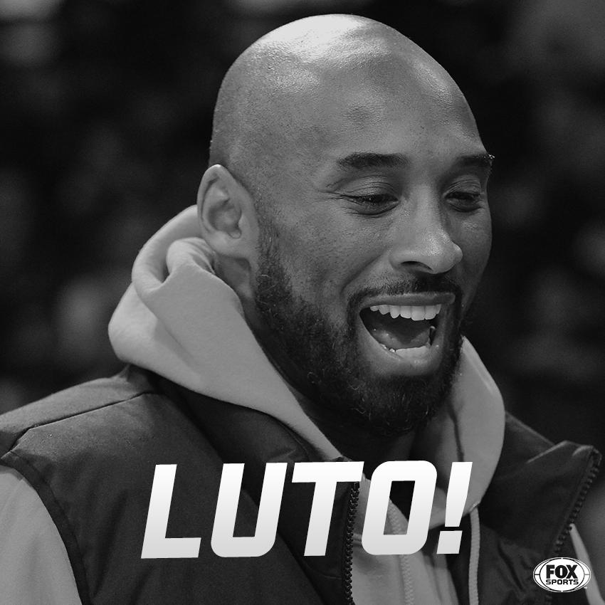 SportsCenterBR's tweet photo. 😢🏀 OBRIGADO, KOBE!
O astro da NBA, Kobe Bryant faleceu aos 41 anos, na Califórnia, após acidente de helicóptero! Desejamos forças a família e amigos da lenda! https://t.co/Y3Xxqse8Me