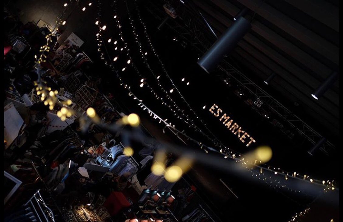 Domingo 8 marzo 2020. Abrimos convocatoria para diseñador@s
Día de la mujer trabajadora, queremos destacar el papel de la mujer dentro del diseño, la fotografía, el arte, la artesanía, el emprendimiento, aquí tienes el enlace para apuntarte 👉 tinyurl.com/uejh82k 👈 #esmarket