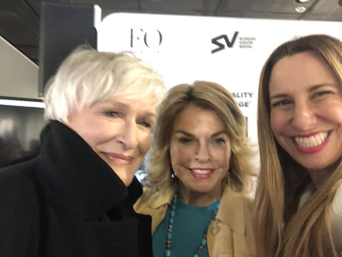 JoannaPopper's tweet photo. So excited / honored / surprised that our panel at the #EqualityLounge was followed by #GlennClose @patmitchell. So happy to be their warmup act! @femalequotient #Sundance #InspiringWomen #Sundance2020 @catlor37 @Susanseams https://t.co/uKWTX1wXY2