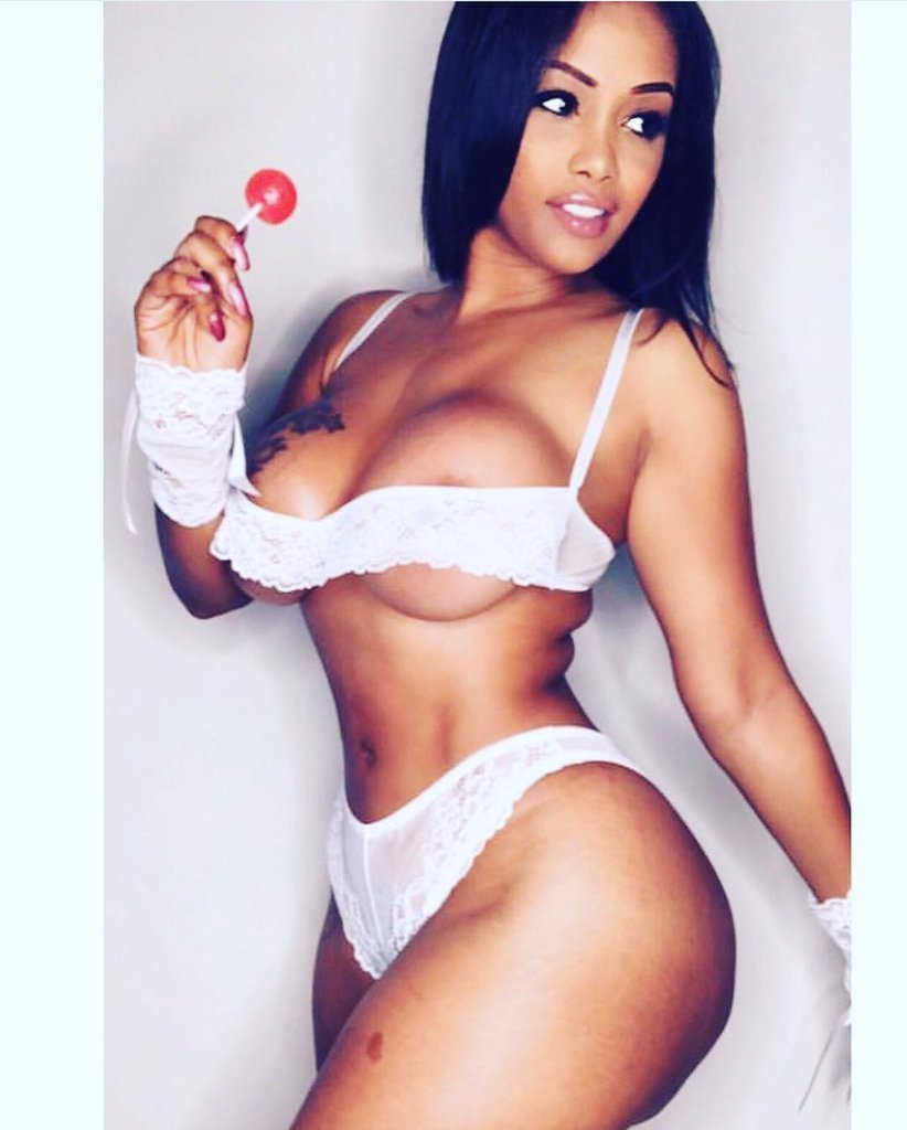 Ms_fernandes25's tweet photo. Let me 👅 your Lollipop https://t.co/0sYD0sHLEh