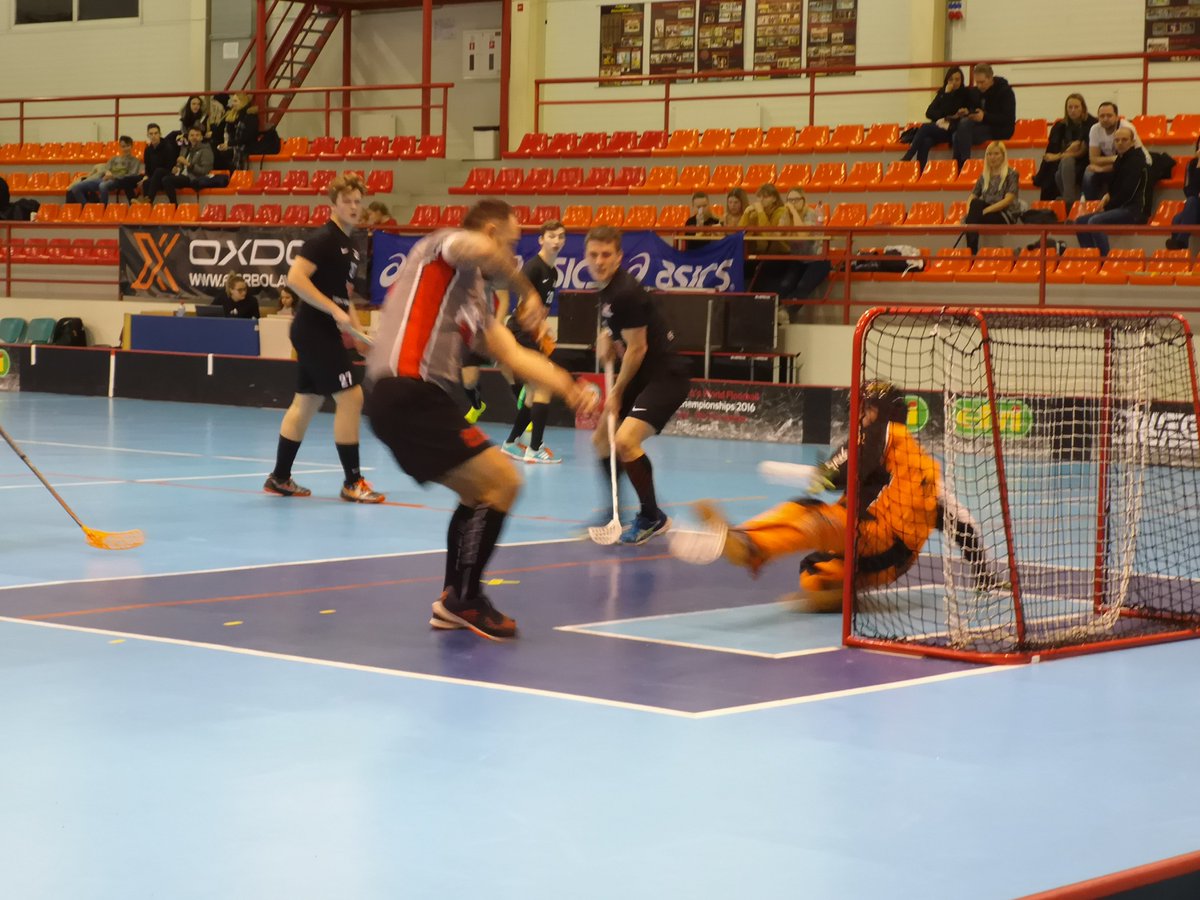 FBK Valmiera pieveic <a href="/BaltaisGulbis/">BGB</a> florbolistus 7:3