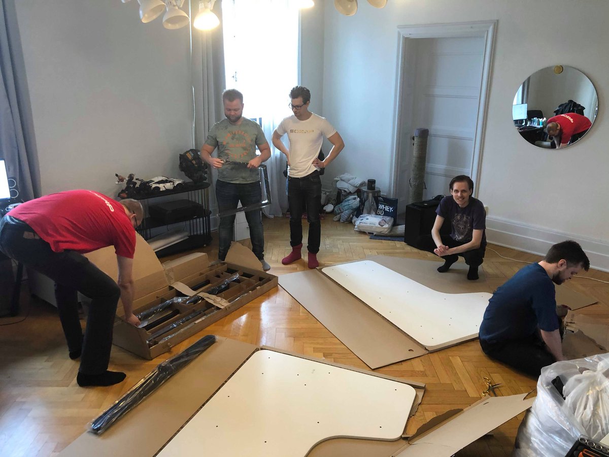 SOZAPCOM's tweet photo. Hello everybody
it's time for a small update from us here at Sozap.

2019 was an awesome year, during the year we recruited 8 new colleagues and we found a new Office in Serbia.

2020 started out great, as we got new office supplies and we recruited a new colleague in Sweden. https://t.co/cZxOcvwGml