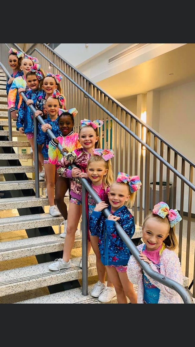 2276Sophia's tweet photo. #SassySapphires #JojoEdition #GoLyric #CheerIsLife πππ https://t.co/5VidiKHE5K