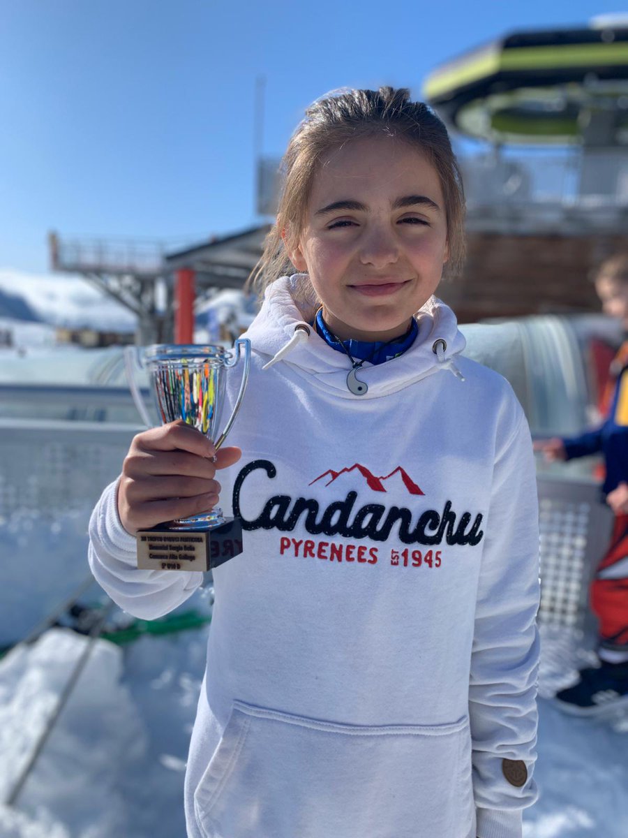 ClubCec's tweet photo. Excelente cierre del #competitionweekend #candanchuesquiclub
Elene Amostegui (U10), 5Β° en el GS del Trofeo Sergio Belio que se ha celebrado en #panticosa πππ #enhorabuena
#equipazo #buentrabajo https://t.co/4UK8d6Lc6F