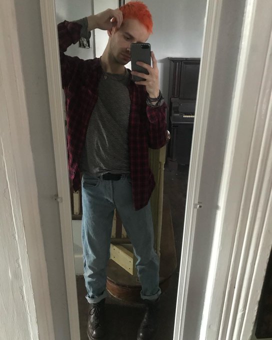 Watch 𝐌𝐚𝐭𝐭 𝐁𝐫𝐚𝐝𝐥𝐞𝐞's leaked NSFW photo on TwXstars