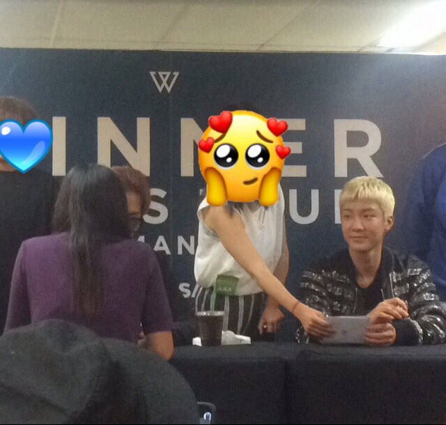 vecky_13's tweet photo. Je masyado ka na daw nag tatagal kay Mino...lipat ka na daw...πππ
@asdfghjkloveBB ito na ung isa sa promise ko sau...πππ
#WinnerCrossTourinManila #winnerfansigninmanila #WINNERCROSSTOURManila #WINNERCROSSTOURINMNL #WINNER https://t.co/usicyoo2UG