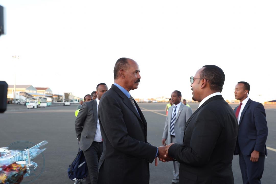 PMEthiopia's tweet photo. PM @AbiyAhmedAli arrived in Asmara, Eritrea earlier this evening and was received by President Isaias Afwerki. During the stay, Prime Minister Abiy is will hold trilateral talks with President Isais Afwerki and President Mohammed Abdullahi of Somalia.

#PMOEthiopia https://t.co/Ie9ywVEGxL