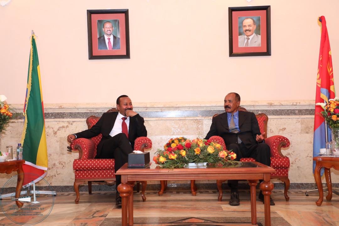 PMEthiopia's tweet photo. PM @AbiyAhmedAli arrived in Asmara, Eritrea earlier this evening and was received by President Isaias Afwerki. During the stay, Prime Minister Abiy is will hold trilateral talks with President Isais Afwerki and President Mohammed Abdullahi of Somalia.

#PMOEthiopia https://t.co/Ie9ywVEGxL