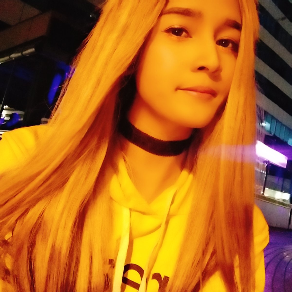 chit_eint's tweet photo. Date ml ly Mmplz mr😘 https://t.co/IPHkodGuOd