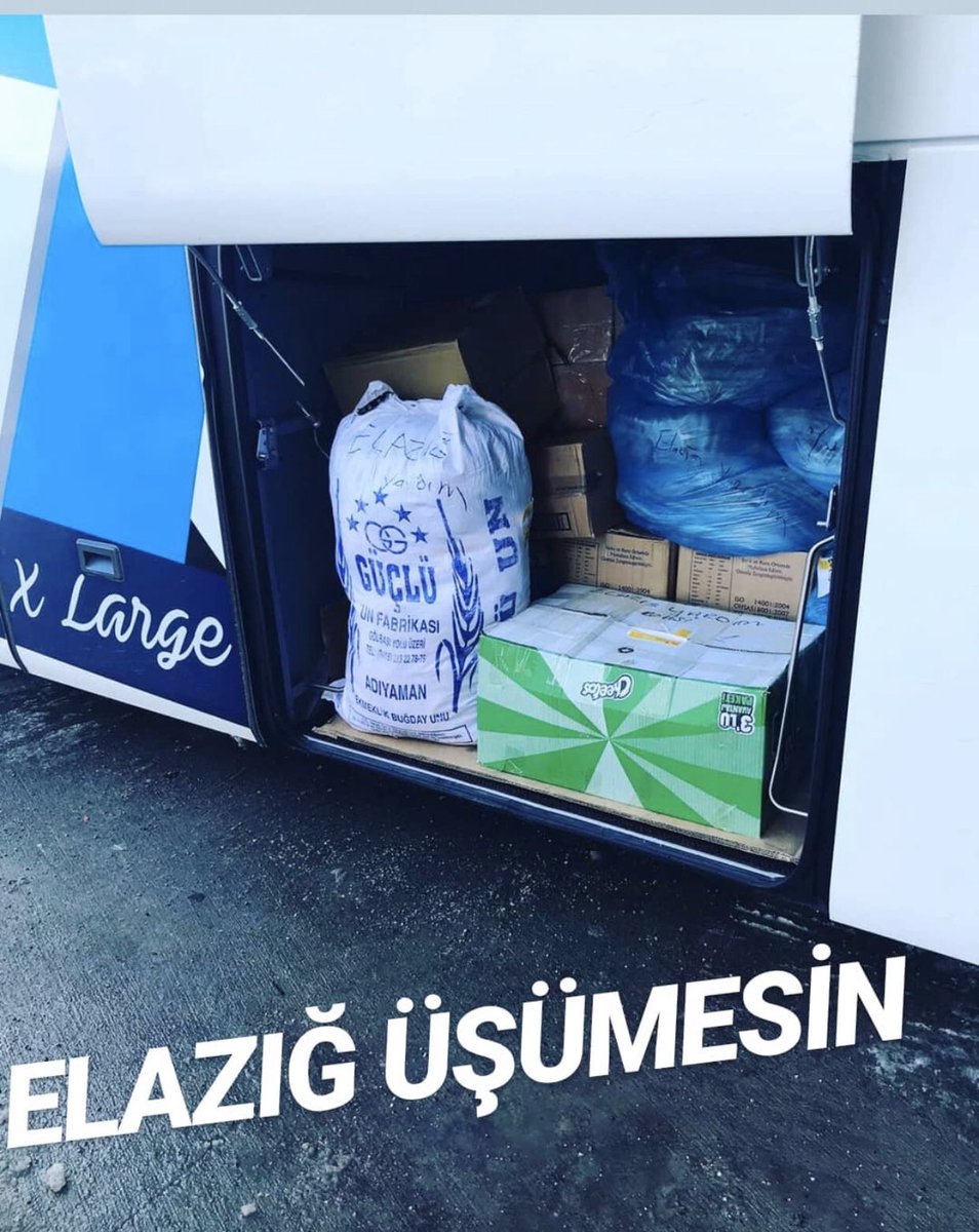 İlk yardımlarımız yola çıktı. Çok değerli yolcularımız yardımsever halkımızla her zaman en iyi yerlere... tşkler siirt kurtalan batman beşiri halkına... sizleri seviyoruz sizlere hizmet etmekten onur duyuyoruz...