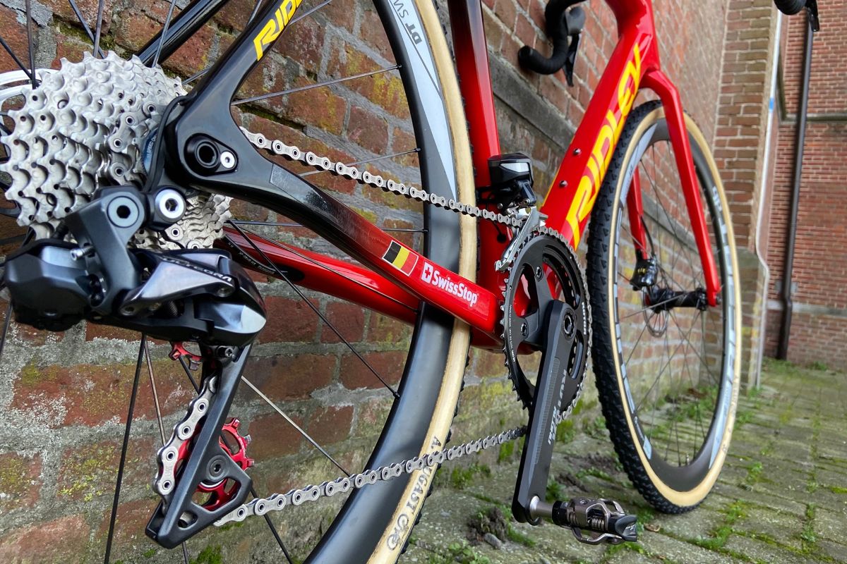 CeramicSpeed's tweet photo. Another weekend visiting our cyclocross teams and got to check out the setup and another victory for the U23 Netherlands champ, @_ryankamp, as well as the winning setup of the U23 Belgium Champ, @ToonVandebosch, both of @PS_BG_CT
👌 #PartOfTheVictory https://t.co/DuzieYXkXY