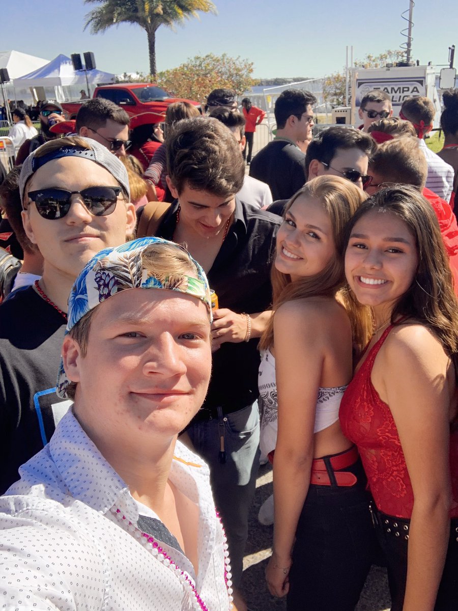 sofya_calderon's tweet image. 🏴‍☠️ 2020