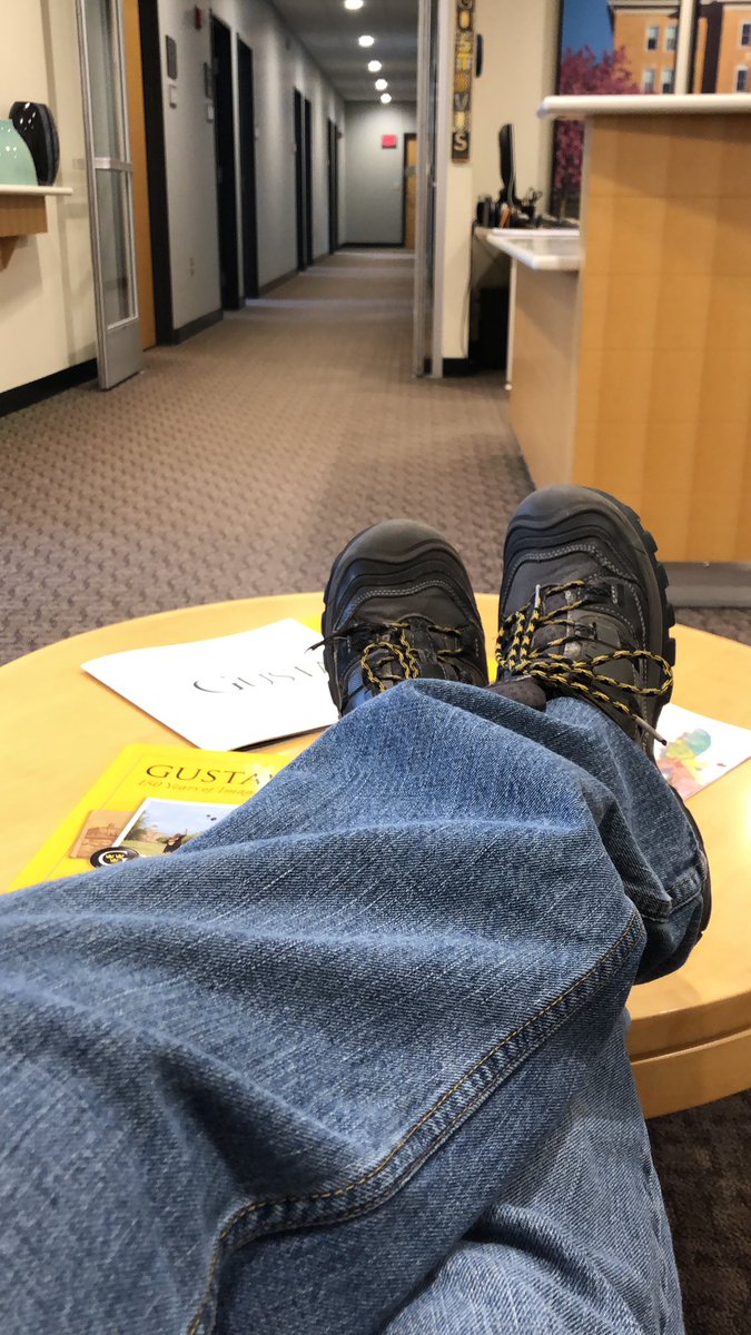 Recruit coming to campus on a Sunday morning?? Not a problem!! Sitting in admissions waiting for the recruit to finish visiting with Director of Admission, Rich Aune (who came up w/out a second thought). The team is chipping in with a tour and hangout time!! #whygustavus