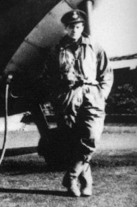 LimaSectorOps's tweet photo. #OnThisDay #1942
The funeral of Flt Lt Jean ’#Pyker' #Offenburg was held on the station and afterwards his body was carried by hearse to the burial ground at #Scopwick.
https://t.co/Kq20moHKpx https://t.co/Ue3wCmUNTl