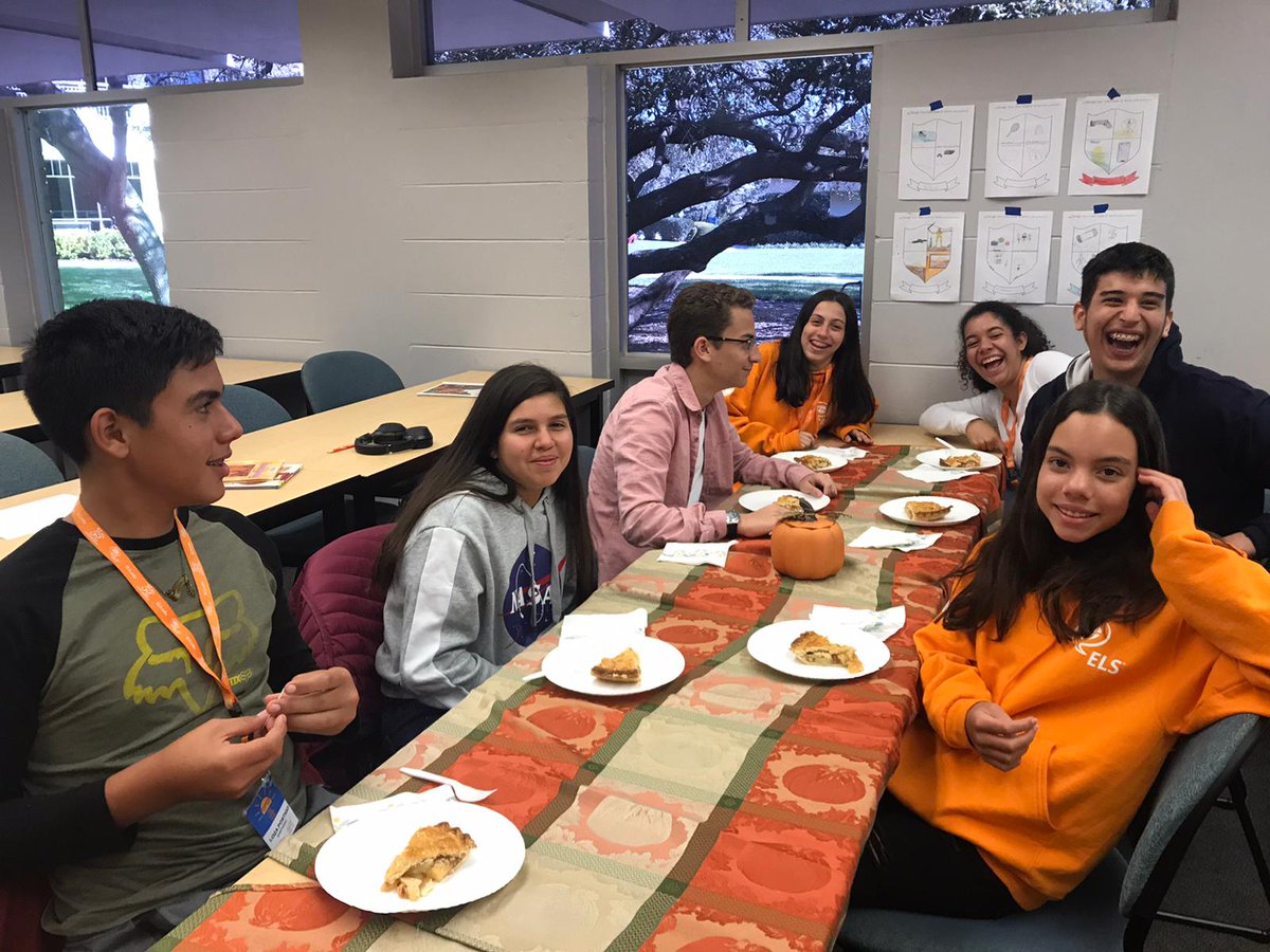 ELSJanuaryYouth's tweet photo. Nothing like " Thanksgiving Dinner and a Movie" Day 14- Cobb 10 Theaters #elscamps #elscamplife https://t.co/YD2LvkseXF