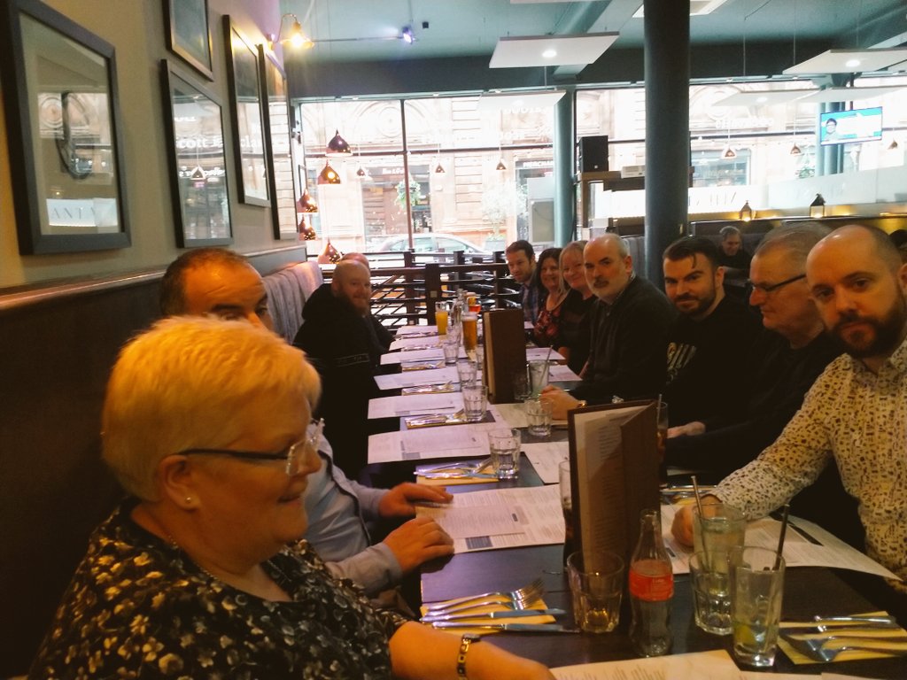 cdlucky13's tweet photo. Table for 30 ๐จโ๐ฉโ๐งโ๐ง๐จโ๐ฉโ๐ฆโ๐ฆ๐ช cheers @Mharsanta restaurant for making family gathering possible lovely warm welcome & amazing food. Thank you @kattennent14 for organising the epic task. #goodcatchupย #familyreunion #familytime https://t.co/3Z0LcDiLOB