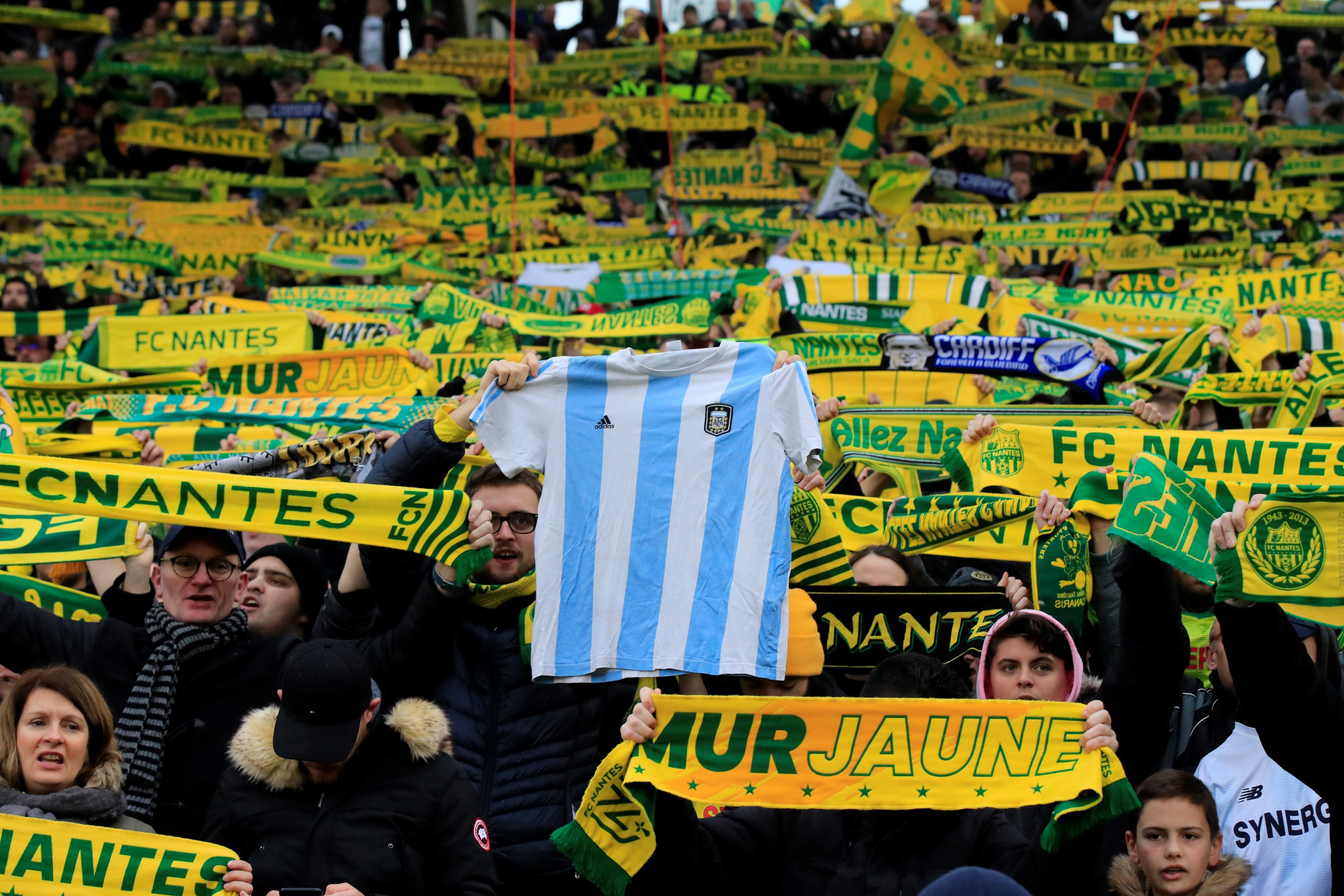 El emocionante homenaje del Nantes a Emiliano Sala