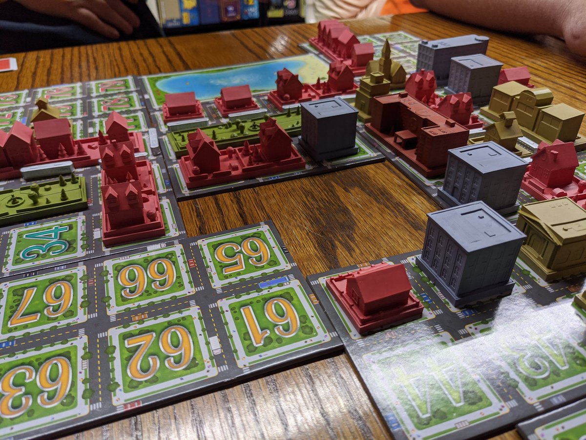 archgamingnet's tweet photo. Whoa...Big City by @MercuryGamesInc looks awesome and plays phenomenally!  #boardgames https://t.co/wYdEZTz24i