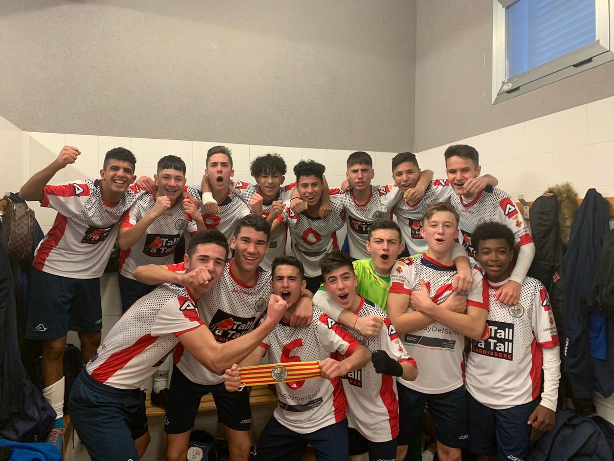 #FútbolBase | ¡PAAAAAAAAM! 🔥

¡El Cadete "A" ha conseguido los 3 puntos del campo de <a href="/laflorestaCD/">CD La Floresta</a> después de vencer 0 a 1! ¡Segundo triunfo consecutivo y grandes sensaciones! 🆙

#canteraSani #YoSoyDelSani 💙